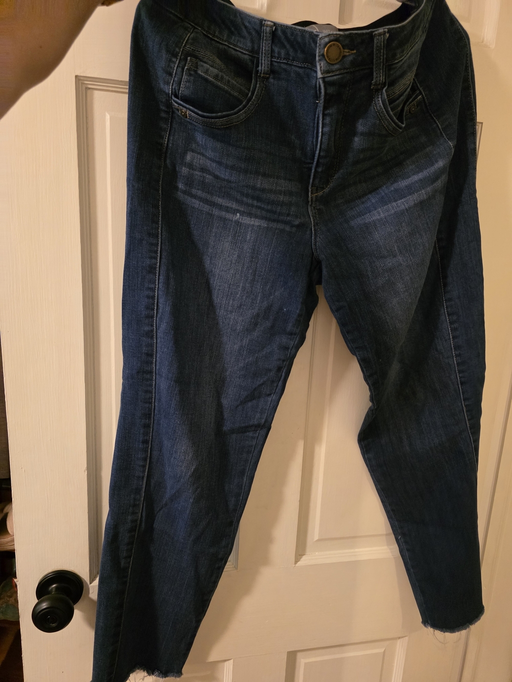 Wit & Wisdom Dark Blue Ankle Cropped Stretch Jeans